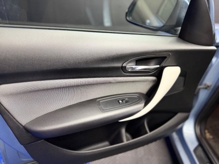 2012 BMW 1 Series - thumbnail 21