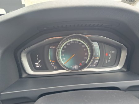 2017 Volvo V60 D3 SE LUXURY G'TRONIC 5DR AUTO CROSS COUNTRY €17,950 thumbnail