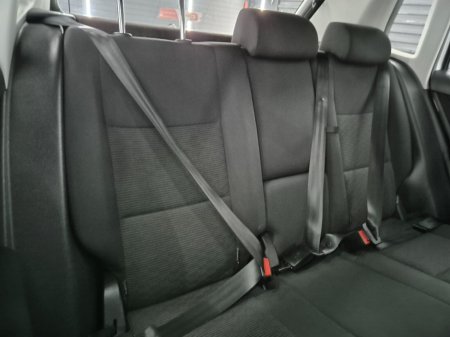 2012 Volkswagen Tiguan - thumbnail 10