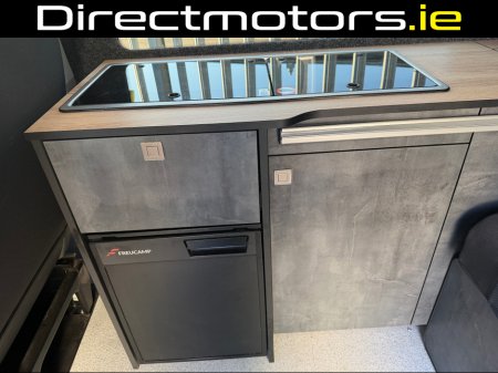 2016 Volkswagen Transporter T6 PVS T 3000KG TD TDI 140HP D7F €39,950 thumbnail