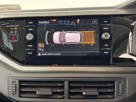 2018 Volkswagen Polo NEW NCT COMFORTLINE 1.0 MANUAL**MULTIFUNCTIONAL STEERING WHEEL**TOUCH SCREEN MEDIA DISPLAY**PARKING SENSORS**APPLE CARPLAY**BLACK CLOTH INTERIOR**SEMI DIGITAL DASH**ISOFIX**FINANCE AVAILABLE** €14,495 thumbnail