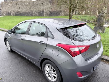 2013 Hyundai i30 - thumbnail 2