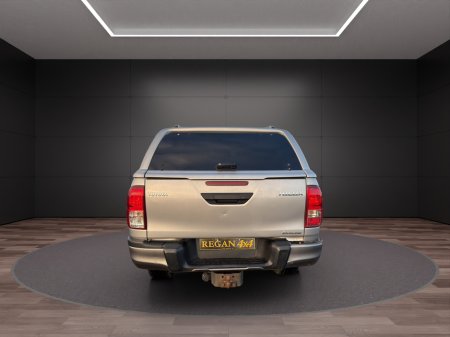 2020 Toyota Hilux  thumbnail