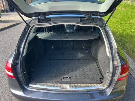 2016 Mercedes-Benz C Class - thumbnail 22