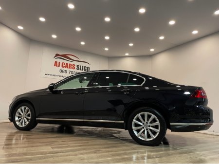 2015 Volkswagen Passat - thumbnail 10