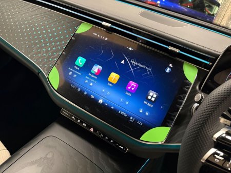 2025 Mercedes-Benz E Class 300e AMG LINE EDITION PLUS HYBRID €77,995 thumbnail