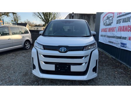 2022 Toyota Noah  €35,500