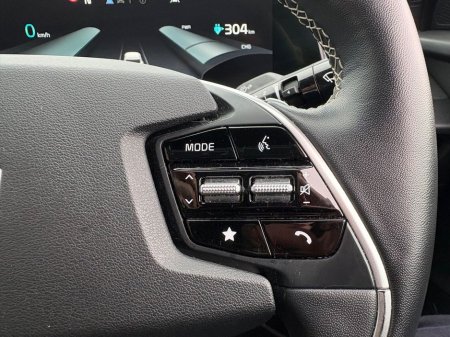 2023 Kia EV6 GT Line 5DR Auto, *limited edtion* *warranty till 2030* Bluetooth, Multi-Function Steering Wheel, Reversing Camera, Sat Nav, Climate Control, €38,900 thumbnail