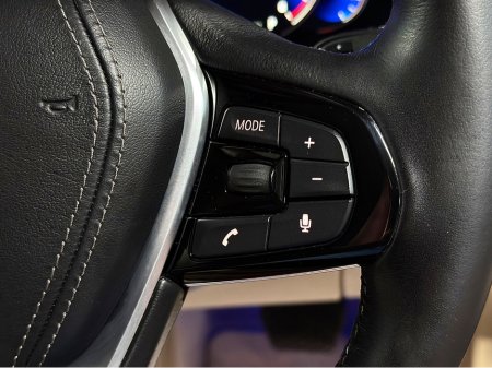 2017 BMW 5 Series 520d Luxury Auto €22,850 thumbnail