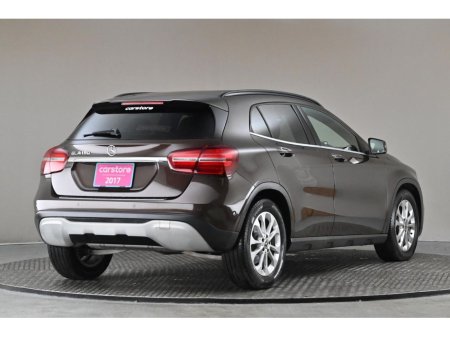 2017 Mercedes-Benz GLA Class GLA 180 *HALF LEATHER*REVERSE CAM*PARK SENSORS* thumbnail