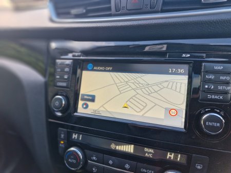 2018 Nissan Qashqai - thumbnail 25