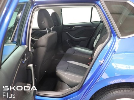 2023 Skoda Kamiq Style 1.0TSI 110HP €23,950 thumbnail