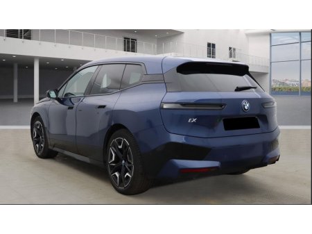 2022 BMW iX XDRIVE40 M SPORT // PANORAMIC ROOF €41,950 thumbnail