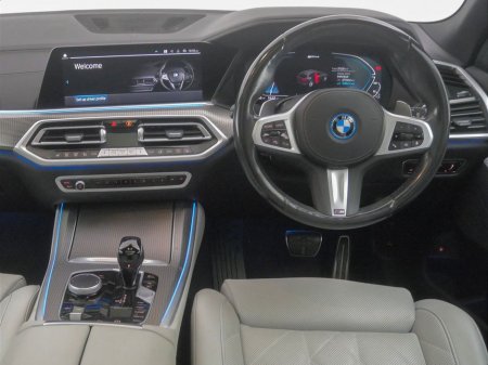 2023 BMW X5 xDrive45e M Sport €76,900 thumbnail