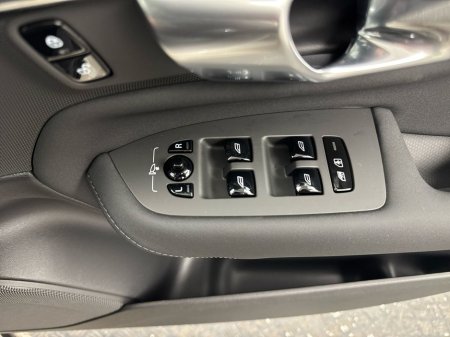 2026 Volvo XC90 - thumbnail 22