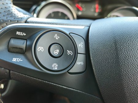 2021 Opel Insignia SRI 1.5D 122PS S/S FWD 6 Speed €19,500 thumbnail