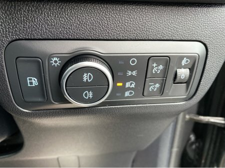 2024 Ford Kuga Kuga ST-Line PHEV 225BHP thumbnail