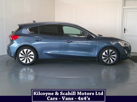 2019 Ford Focus - thumbnail 9