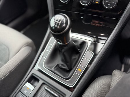 2018 Volkswagen Golf HIGHLINE 1.0L PETROL - MANUAL - 12M WARRANTY - CAR: 1622 thumbnail