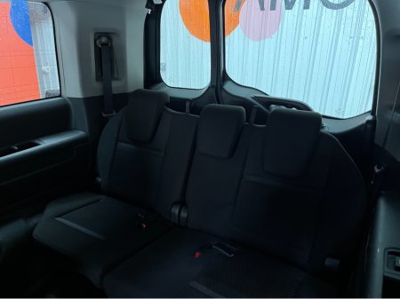 2020 Honda Stepwagon €28950 2020 HONDA STEPWAGON EHEV G SPADA SENSING 2.0 AUTOMATIC / CRUISE CONTROL / REVERSE CAMERA / AUTOMATIC DOORS / 7 SEATS €28,950 thumbnail