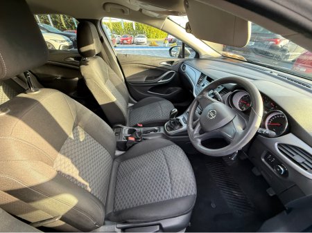 2017 Opel Astra SPORT - 1.4L PETROL - MANUAL - 12M WARRANTY - CAR: €9,950 thumbnail
