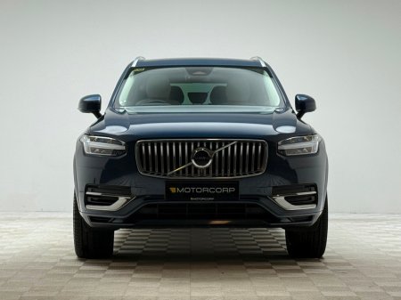 2022 Volvo XC90 CORE T8 RECHARGE AWD *7 SEATER* €49,990 thumbnail