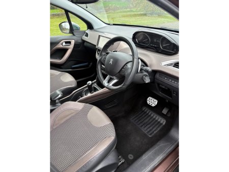 2014 Peugeot 2008 - thumbnail 7