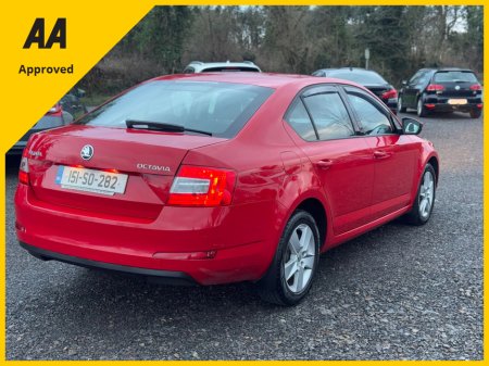 2015 Skoda Octavia AMBITION 1.6 TDI 90HP 4DR €8,750