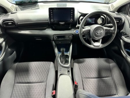 2021 Toyota Yaris - thumbnail 9