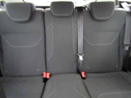 2016 Ford Focus 1.0 Zetec Ecoboost 100PS 5DR €9,950 thumbnail