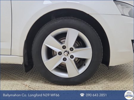 2017 Skoda Octavia - thumbnail 24