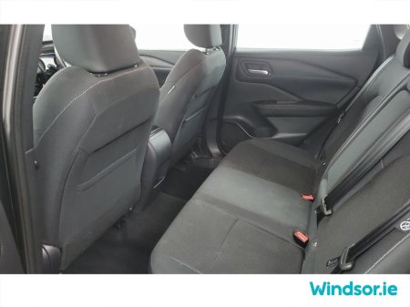 2022 Nissan Qashqai 1.3 PET MILD HYBRID SV €25,495 thumbnail