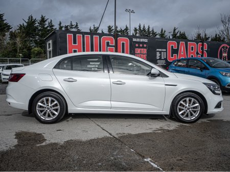 2019 Renault Megane - thumbnail 12