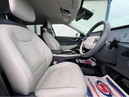 2024 Kia EV6 - thumbnail 9