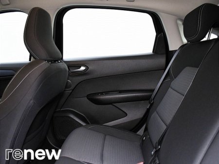 2023 Renault Arkana ICONIC TCE 140 AUTO MILD HYBRID €26,900 thumbnail