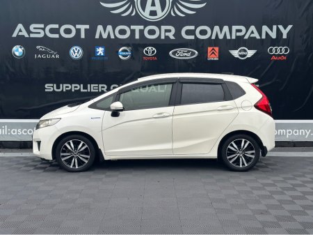 2014 Honda Fit Hybrid €8,950 thumbnail