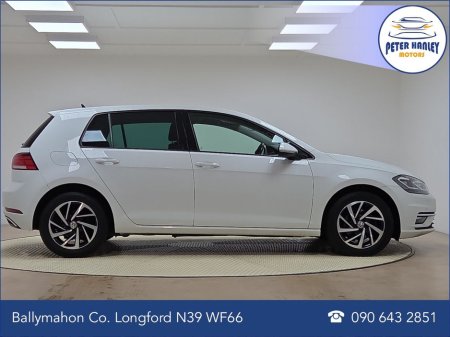 2020 Volkswagen Golf 1.6 TDI 115HP Trendline €17,950 thumbnail