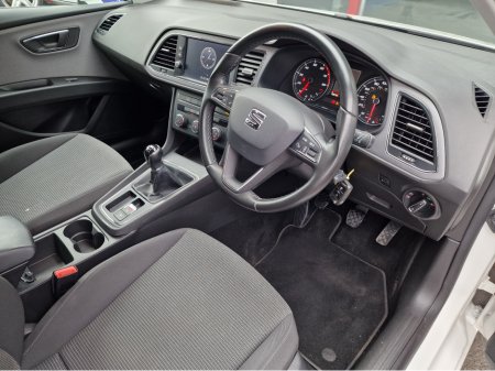2017 SEAT Leon SE TECHNOLOGY-1.2 PETROL-LOW MILES €13,950 thumbnail