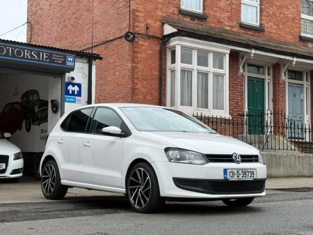 2013 Volkswagen Polo - thumbnail 3