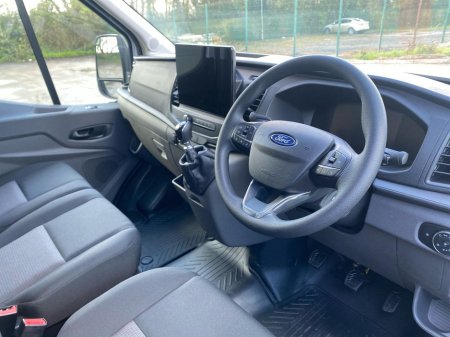 2025 Ford Transit - thumbnail 6