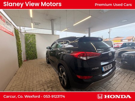 2016 Hyundai Tucson 2.0 SE NAV 4WD 185PS 5DR AUTO €12,950 thumbnail
