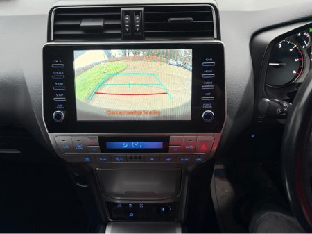 2022 Toyota Landcruiser 2.8 D4d SWB AUTO 2DR COMMERCIAL thumbnail