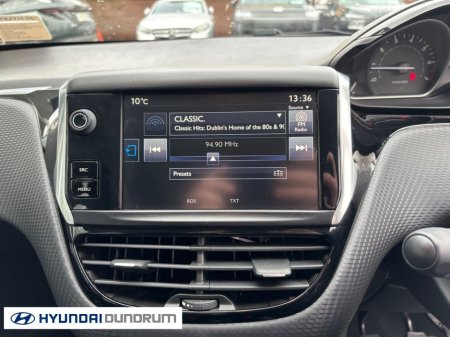 2016 Peugeot 208 - thumbnail 12