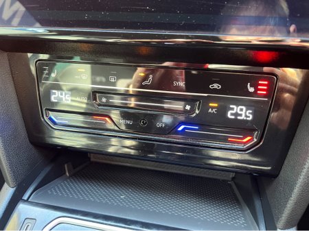 2021 Volkswagen Passat - thumbnail 19