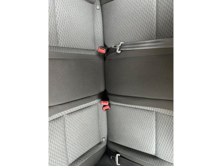 2011 Skoda Fabia - thumbnail 14