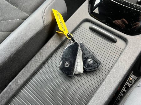 2022 Volkswagen ID.4 PRO LIFE 77KWH // SERVICE HISTORY // DIGITAL CLUSTER // DUAL ZONE CLIMATE CONTROL €24,750 thumbnail