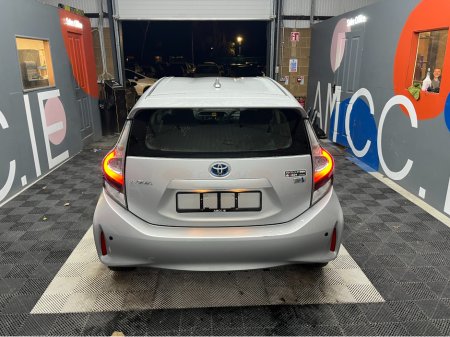 2020 Toyota Aqua 2020 TOYOTA AQUA 1.5L HYBRID / 83K KMS / LANE ASSIST & MORE €12,950