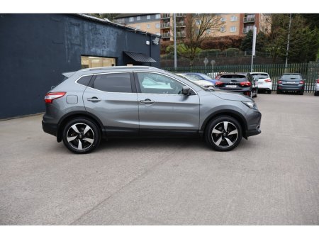 2017 Nissan Qashqai - thumbnail 10