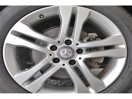 2016 Mercedes-Benz GLA Class GLA 180 *POWERED TAILGATE*HALF LEATHER*REVERSE CAM*PARK SENSORS* €18,690 thumbnail