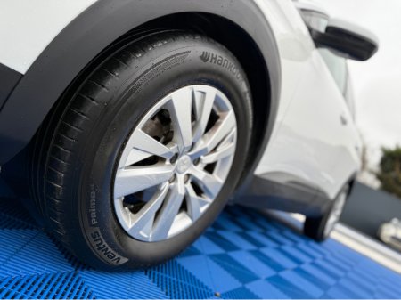 2019 Peugeot 3008 ACTIVE 1.2 PETROL - AUTO - 12M WARRANTY - CAR: 1628 €14,950 thumbnail